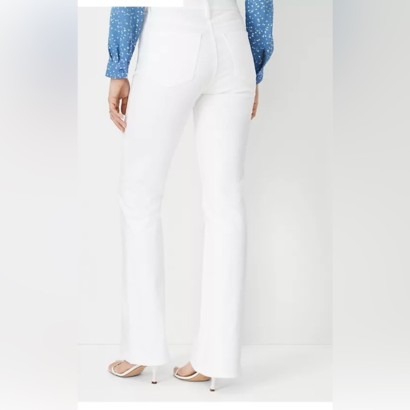 Ann Taylor Petite Sculpting Pocket Mid Rise Boot Cut Jean - Picture 3 of 12